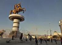Büyük İskender Anıtı