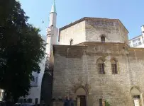 Belgrad Bayraklı Cami