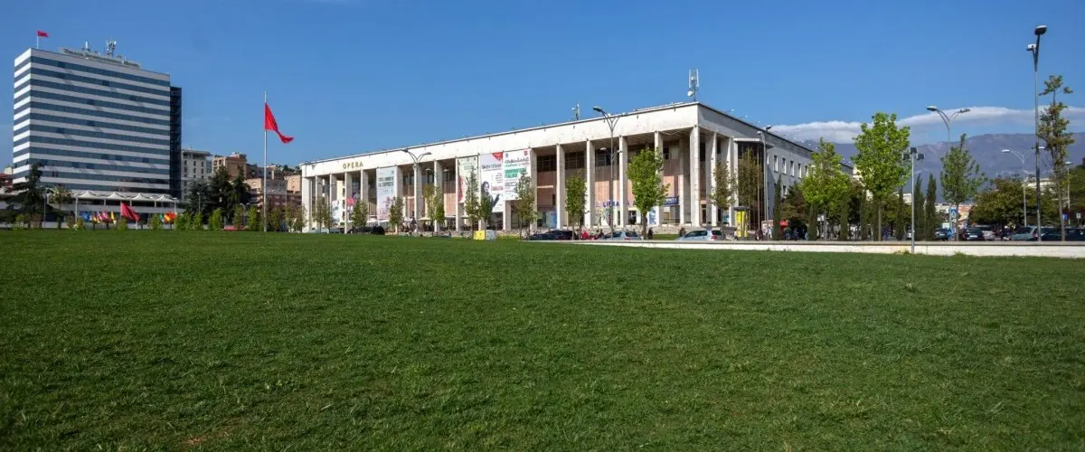 Arnavutluk Ulusal Opera ve Bale Tiyatrosu