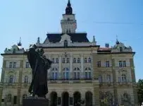 Svetozar Miletić Anıtı