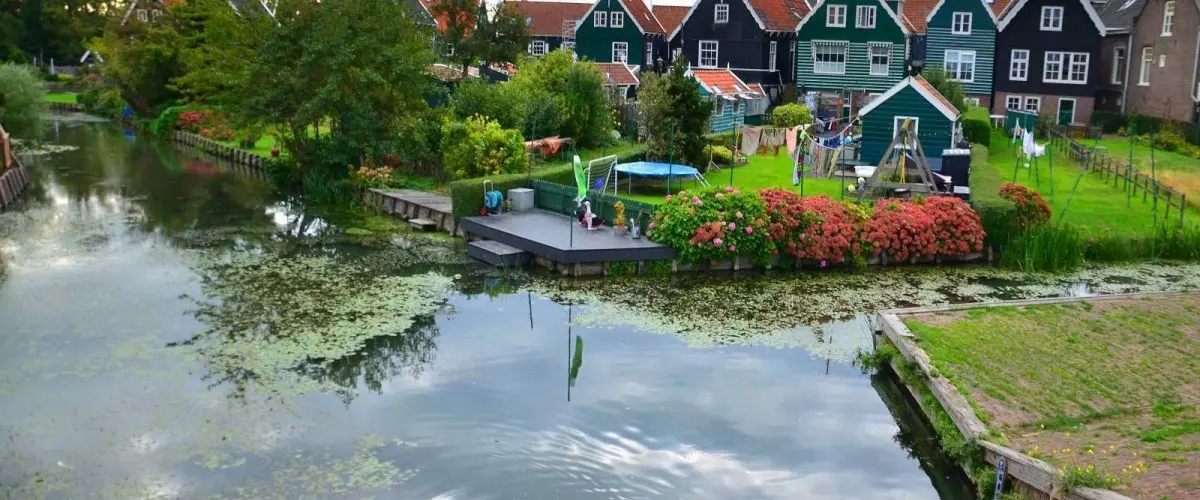 Marken