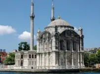 Ortaköy Camisi