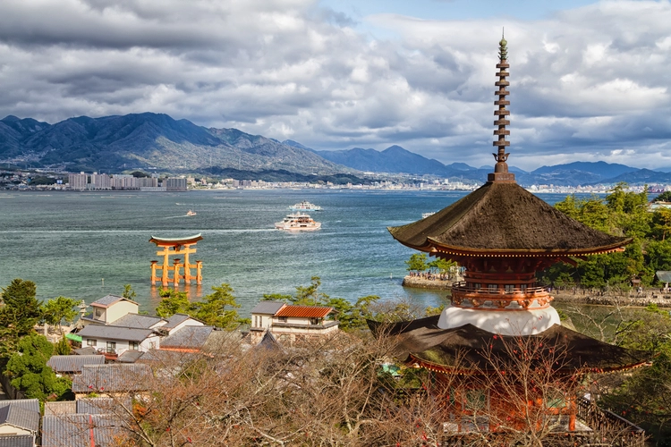 Miyajima Adası