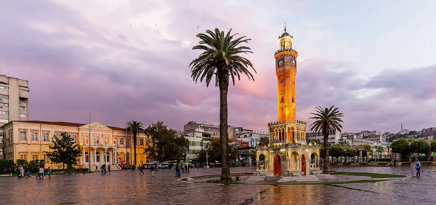 İzmir - Kuşadası - Şirince - Çeşme - Alaçatı - Eski Foça Turu