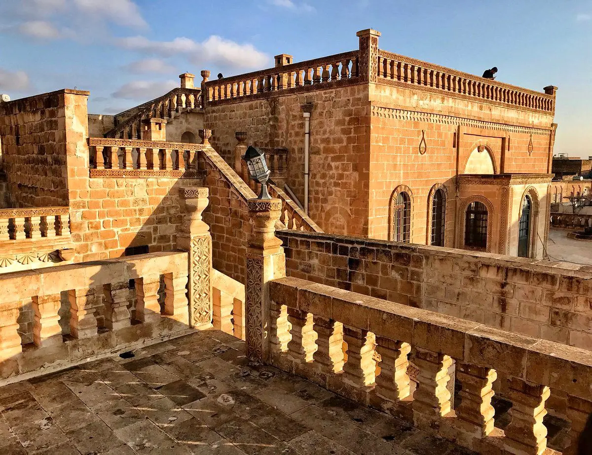 Uçaklı Butik Şanlıurfa - Diyarbakır - Mardin Turu