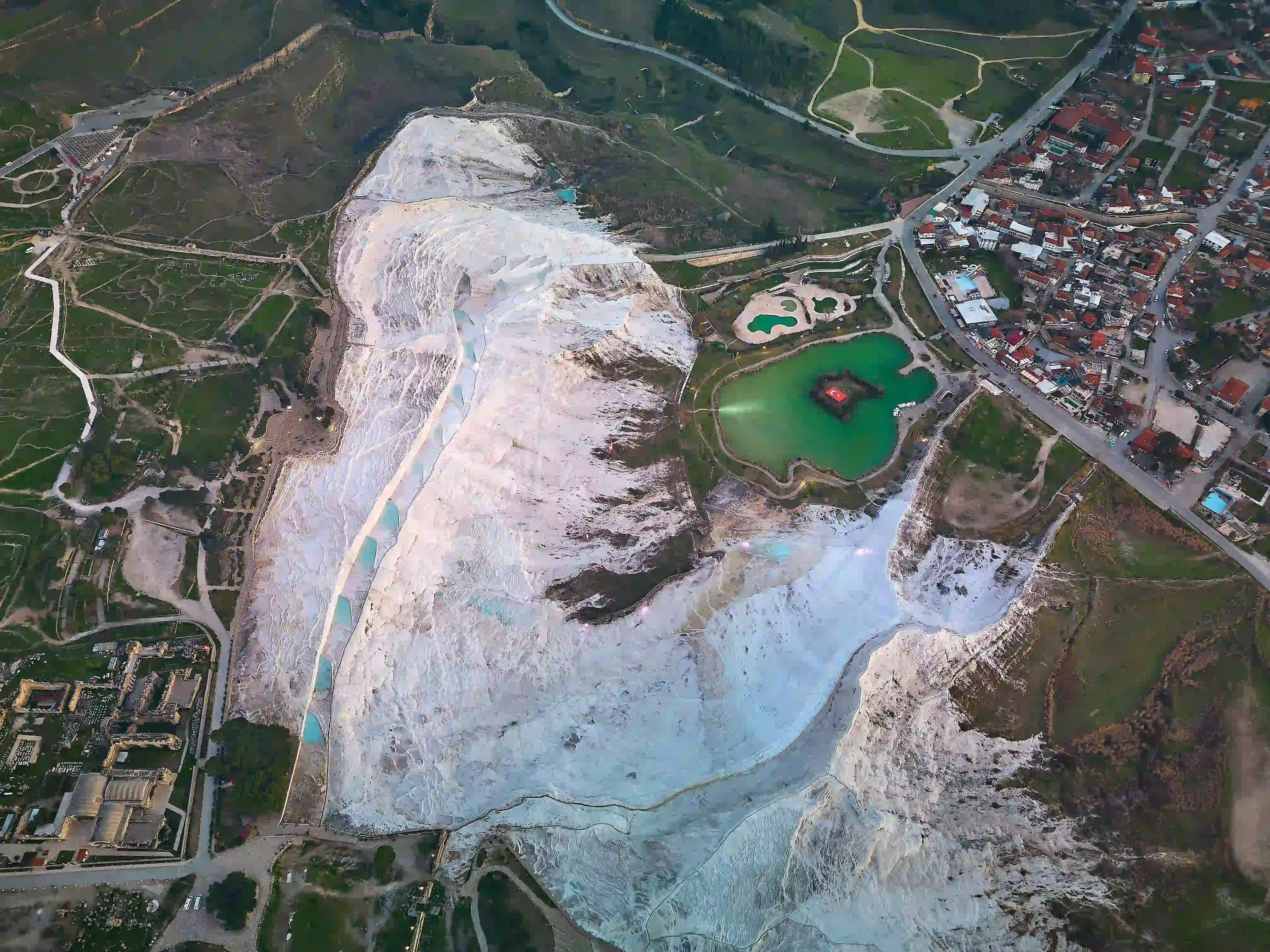 Pamukkale - Hierapolis – Laodikeia – Buldan - Bağbaşı Yaylası Turu