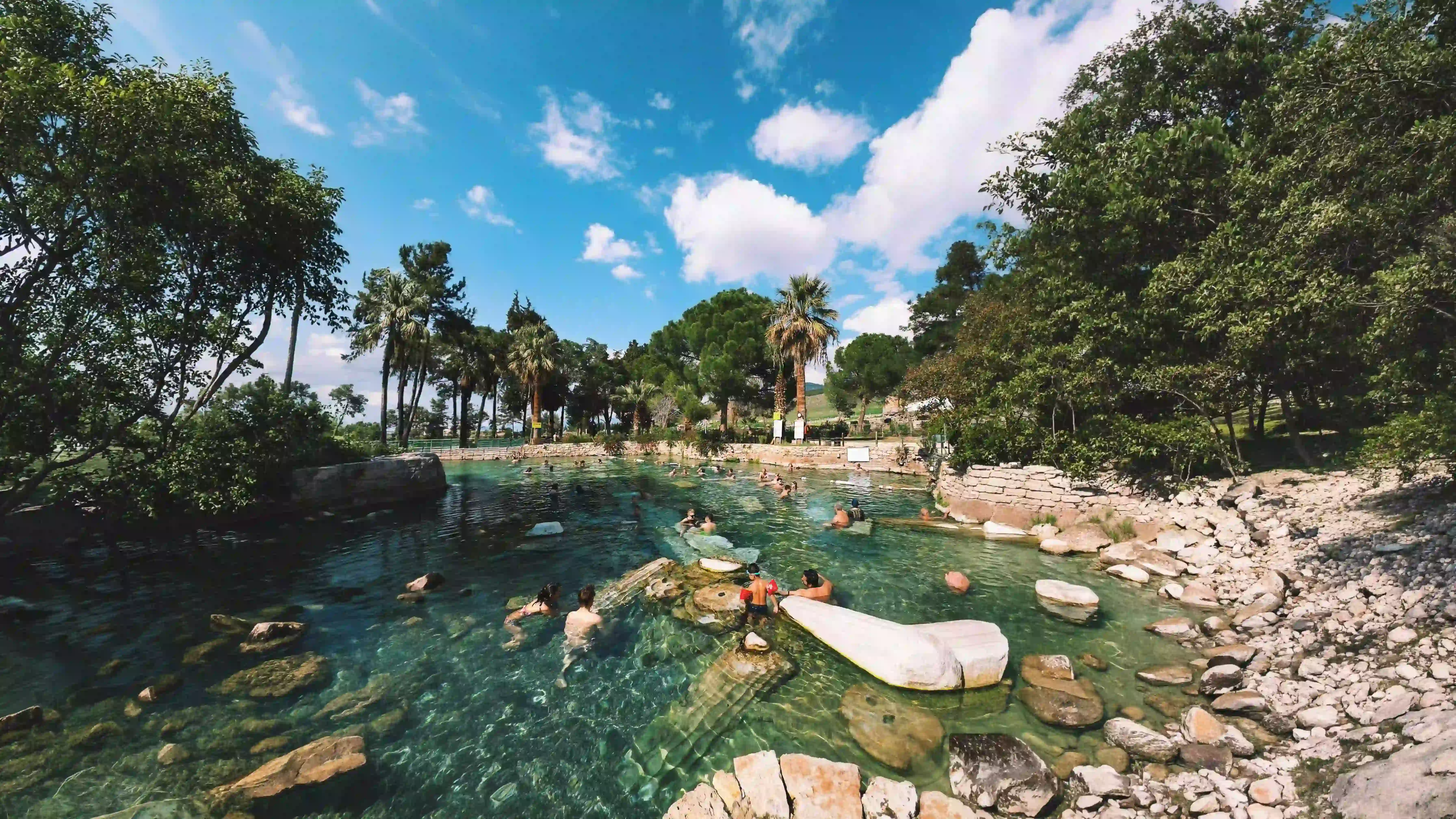 Pamukkale - Hierapolis – Laodikeia – Buldan - Bağbaşı Yaylası Turu