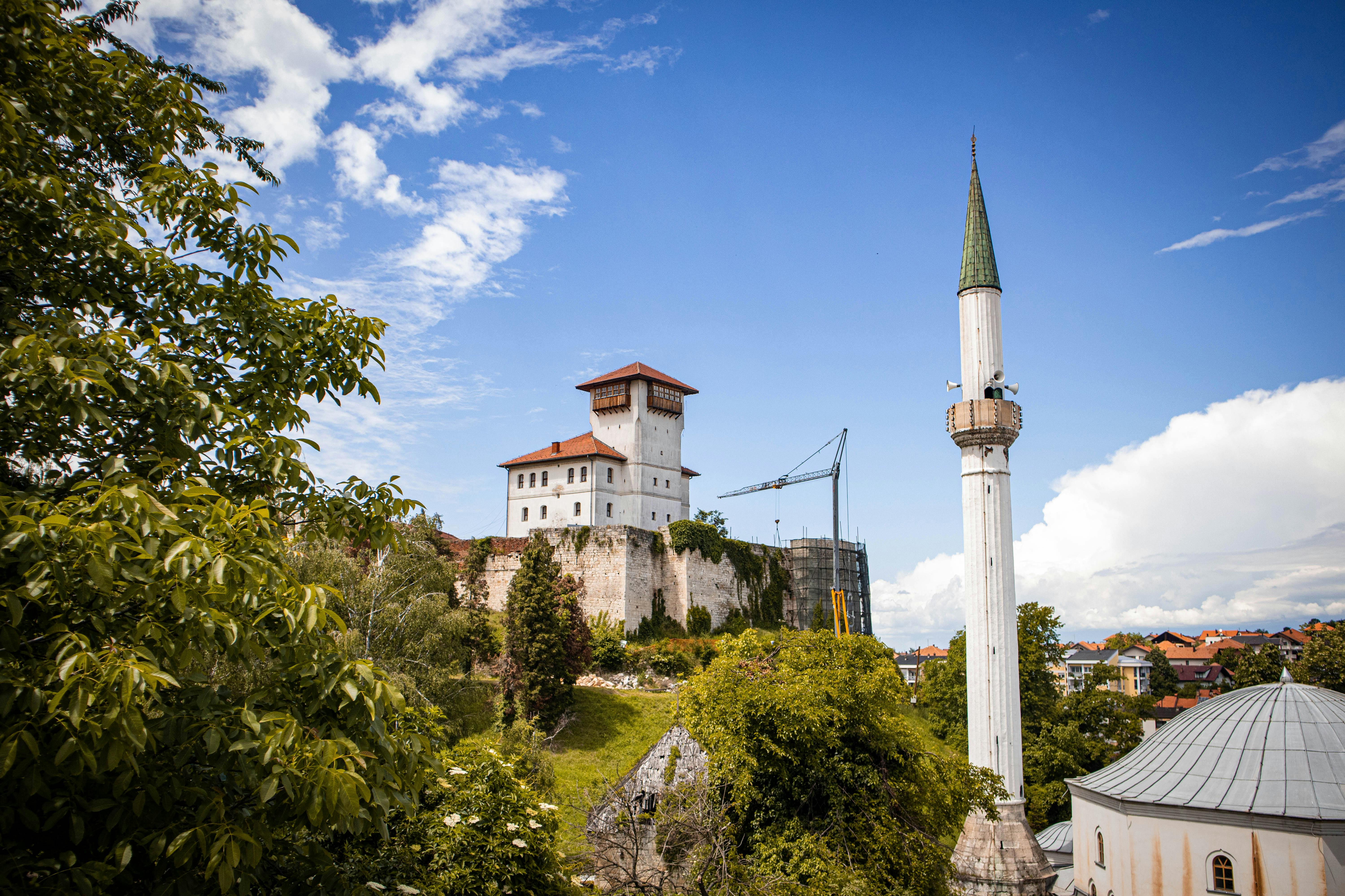 Uçaklı Büyük Balkanlar Turu