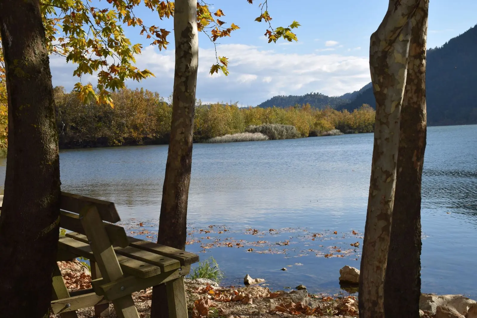 Yazılı Kanyon - Kovada Gölü - Gül Bahçeleri Turu
