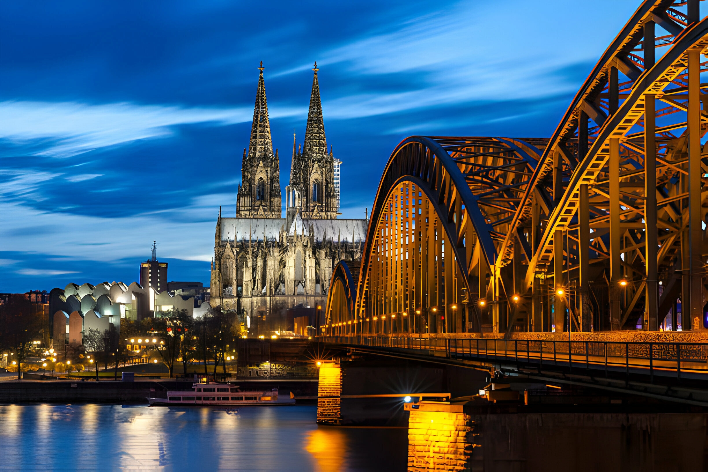 Ankara'dan Direkt Uçuş ile Benelux - Paris Turu