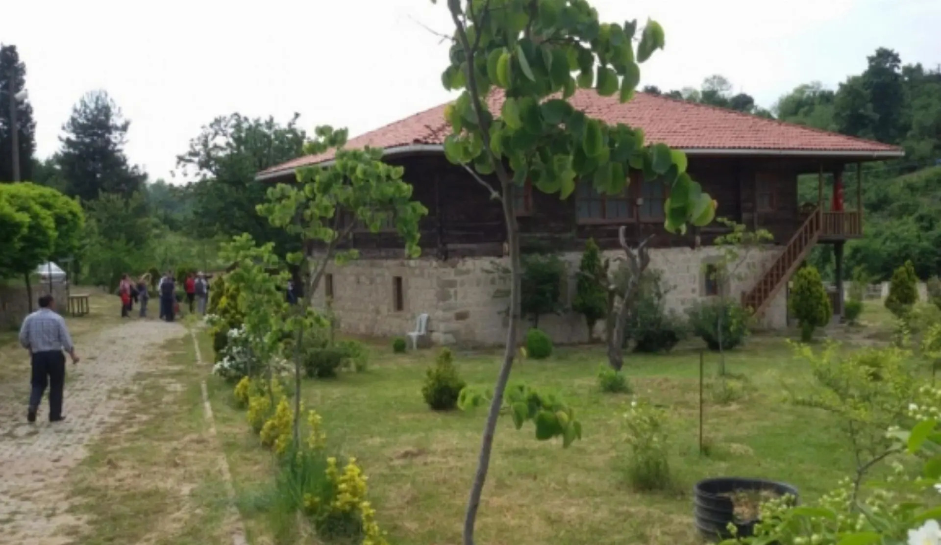 Akçakoca - Fakıllı Mağarası - Hemşin Köyü Turu