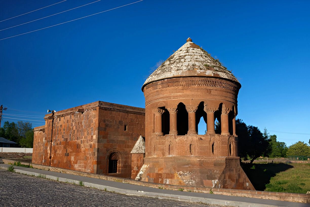 Turistik Elazığ Tatvan Ekspresi Turu