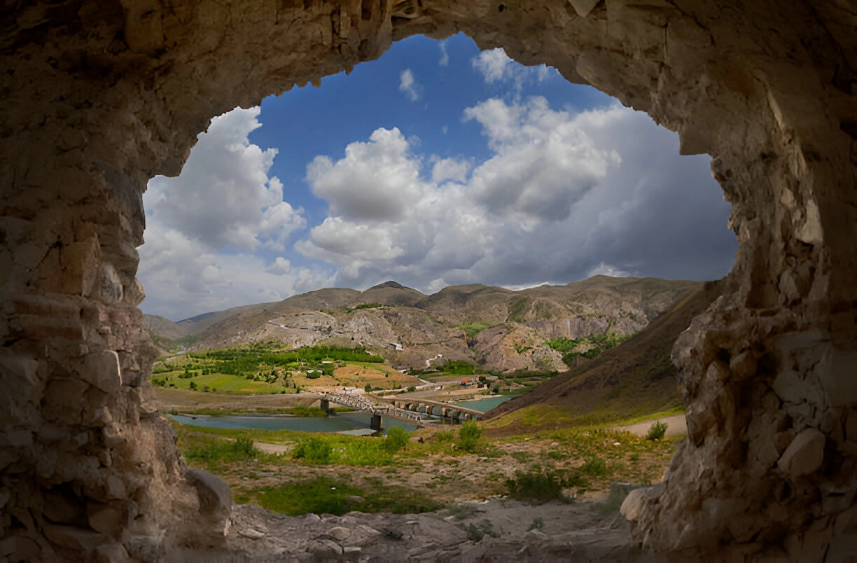 Turistik Elazığ Tatvan Ekspresi Turu