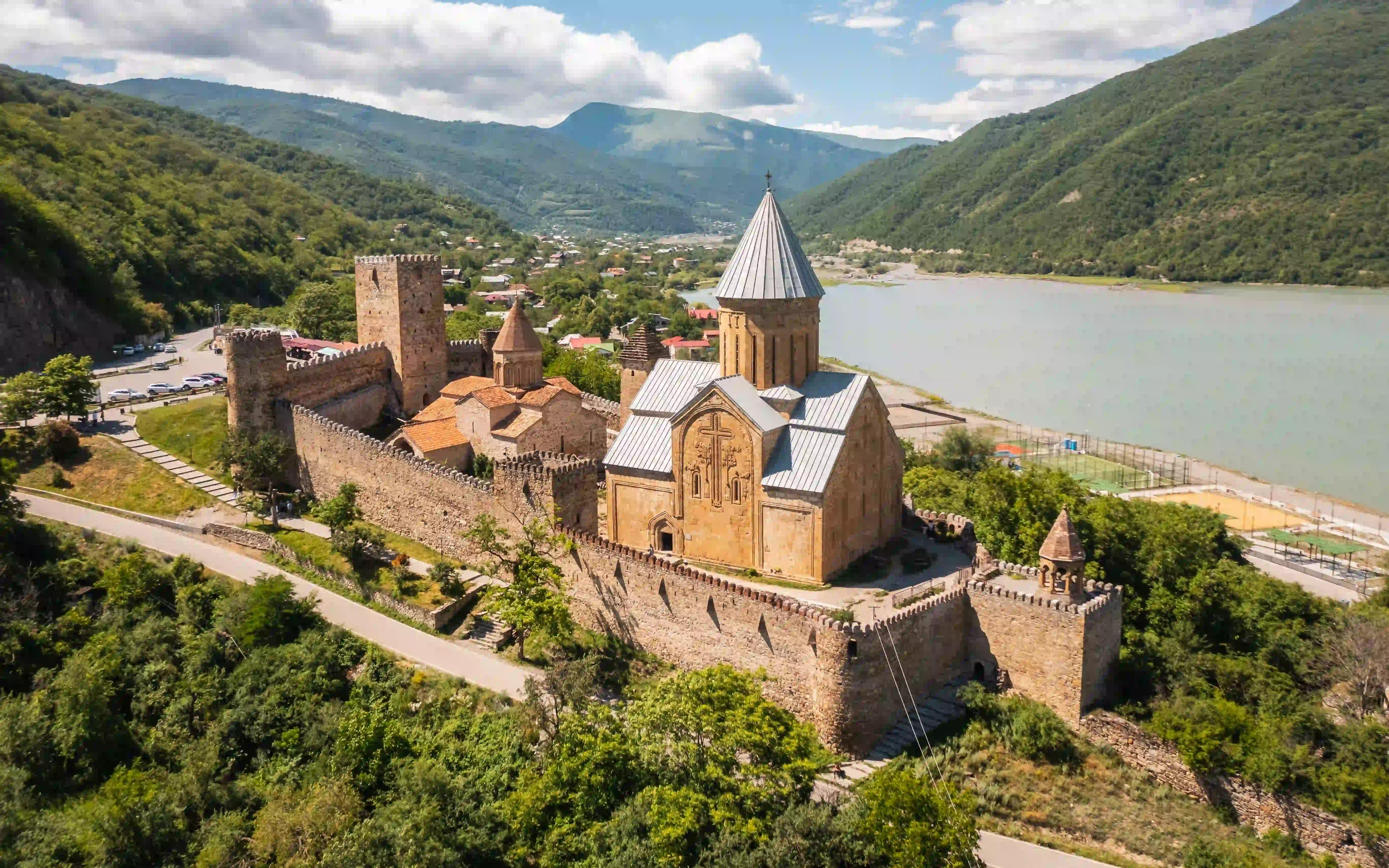 Gürcistan Yaylaları Turu