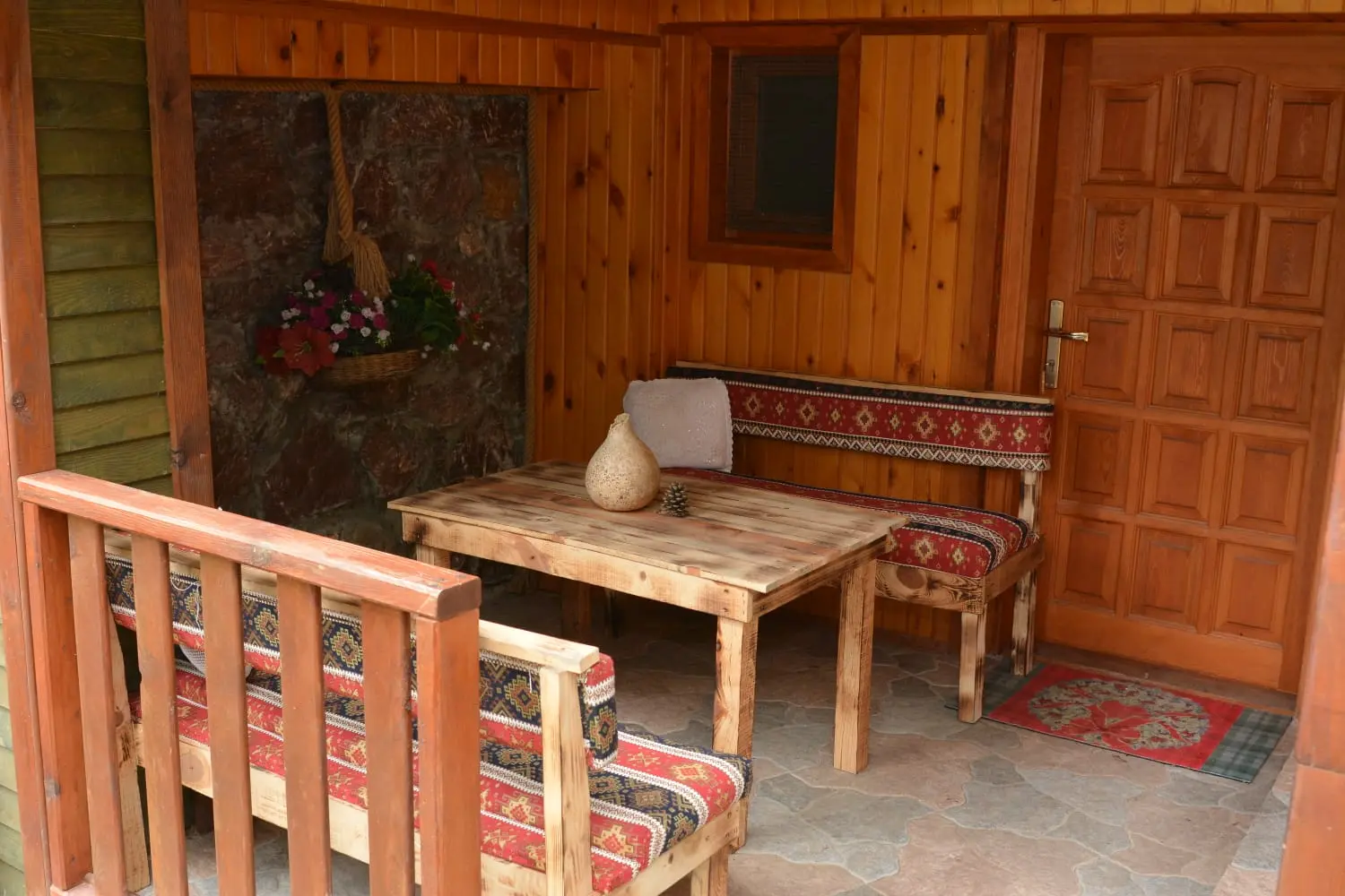 ABANT KORUDAM BUTİK OTEL