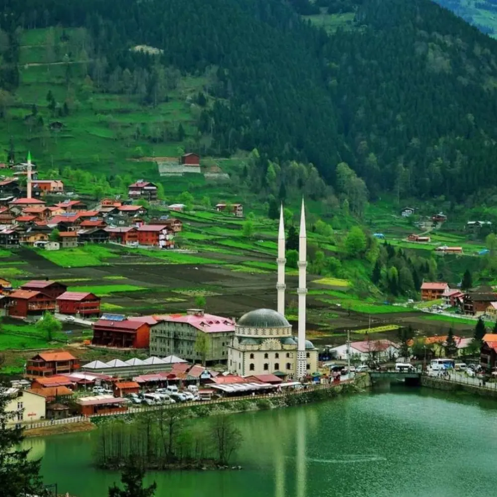 Uçaklı Doğu Karadeniz & Batum Turu