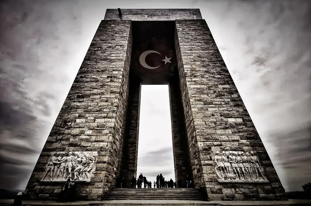 Kuzey Ege Turu